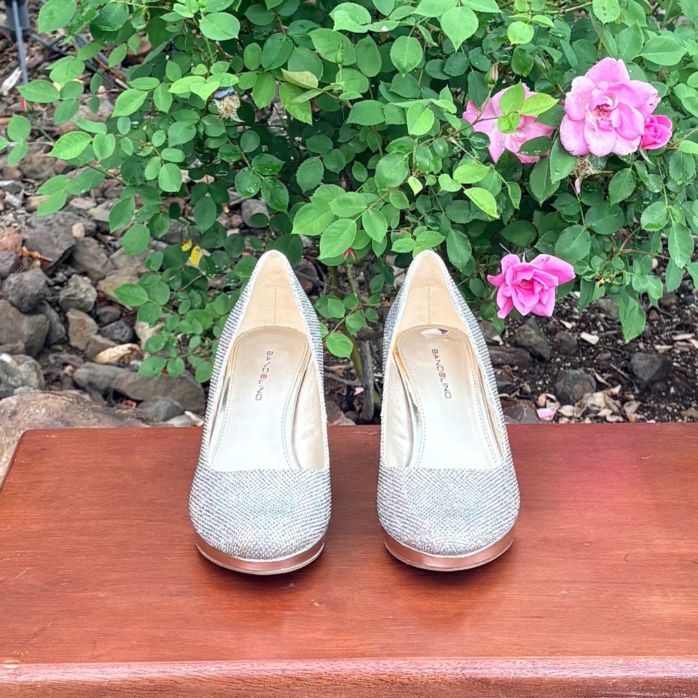 Bandolino "Myone"  Sparkle  Pumps